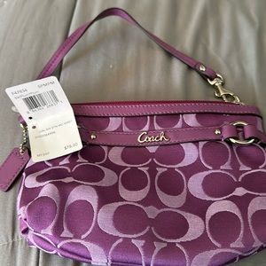 Small Coach wristlet